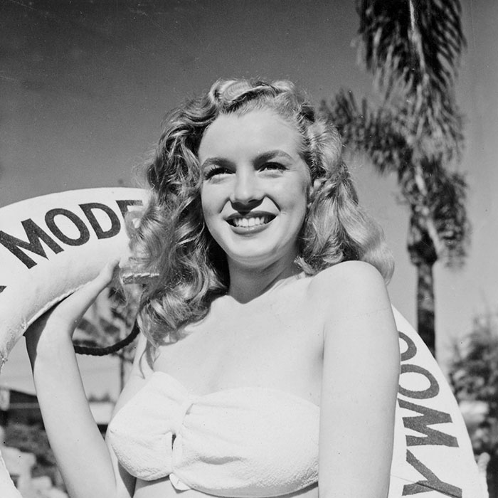 before-marilyn-monroe-norma-jeane-mortenson-photos-36-593512a3ed91a__700