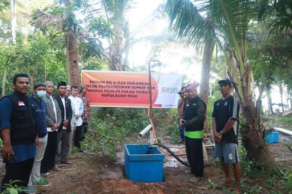 Masyarakat Pulau  Mubud  tak Lagi Sulit Air Bersih GoWest ID