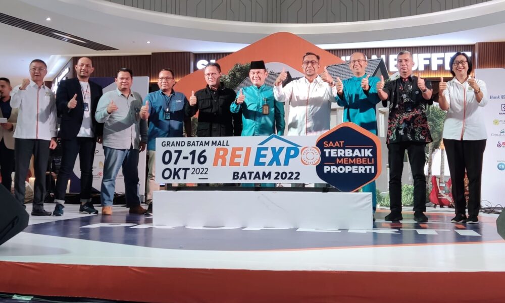 Pameran Rei Expo Di Grand Batam Mall Targetkan Penjualan Rp Miliar